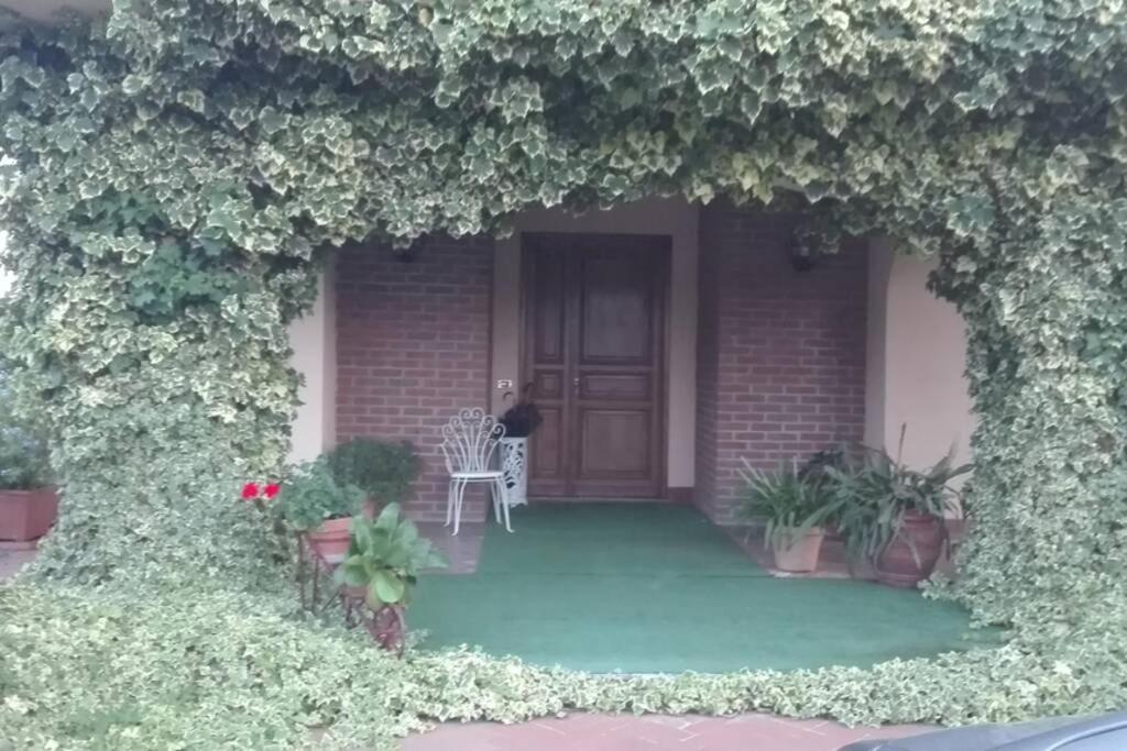Alloggio Nella Villa Dell'Edera Acqui Terme Exterior foto